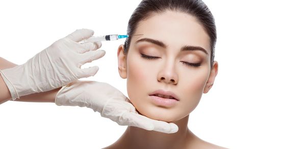 Unmasking the Glow: Dubai’s Love Affair with Glutathione Injections