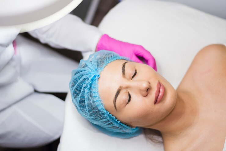 Unmasking the HydraFacial: A Skin Savior