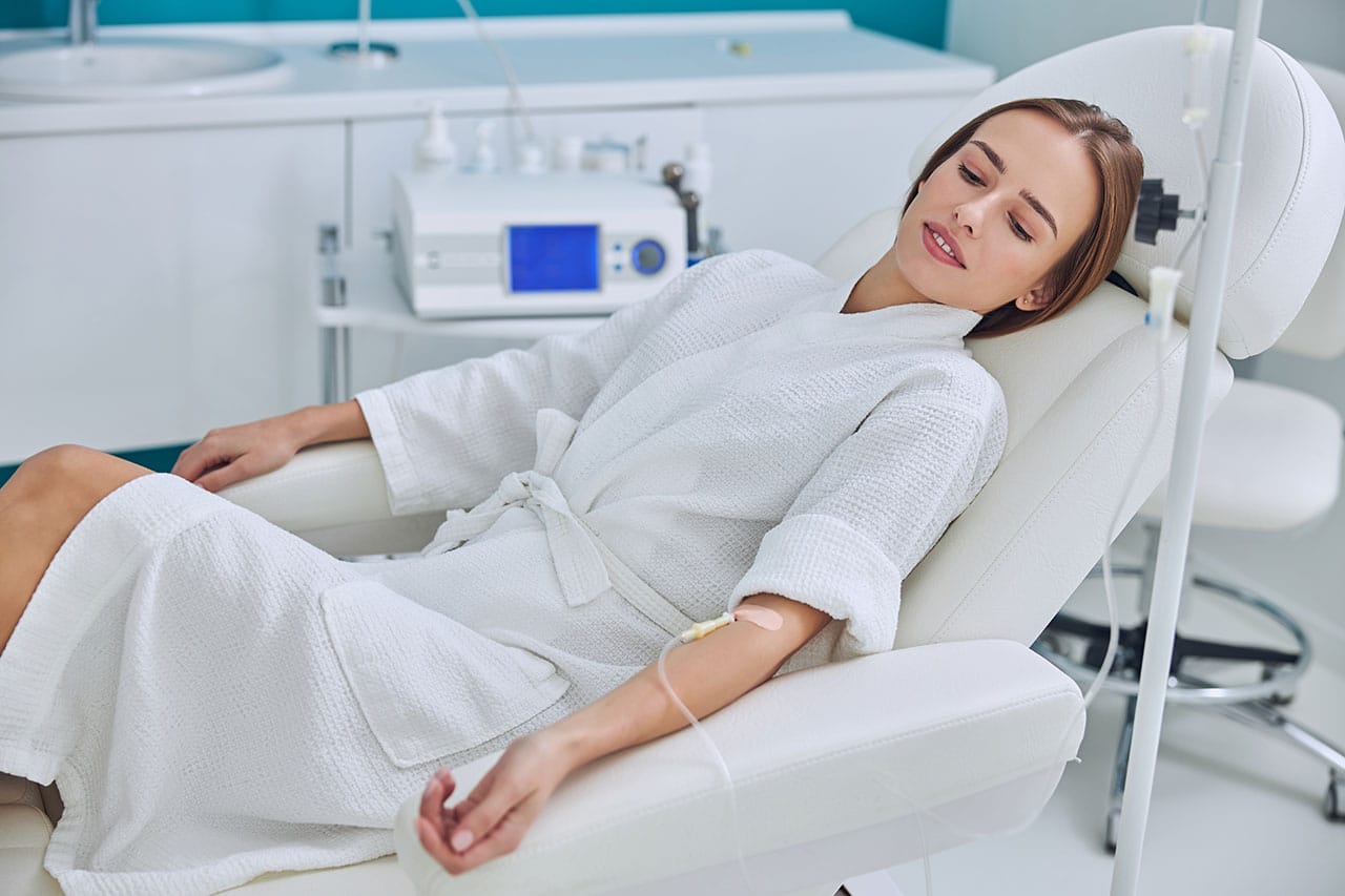 Maximizing Your NAD+ IV Therapy Experience in Dubai  What to Expect