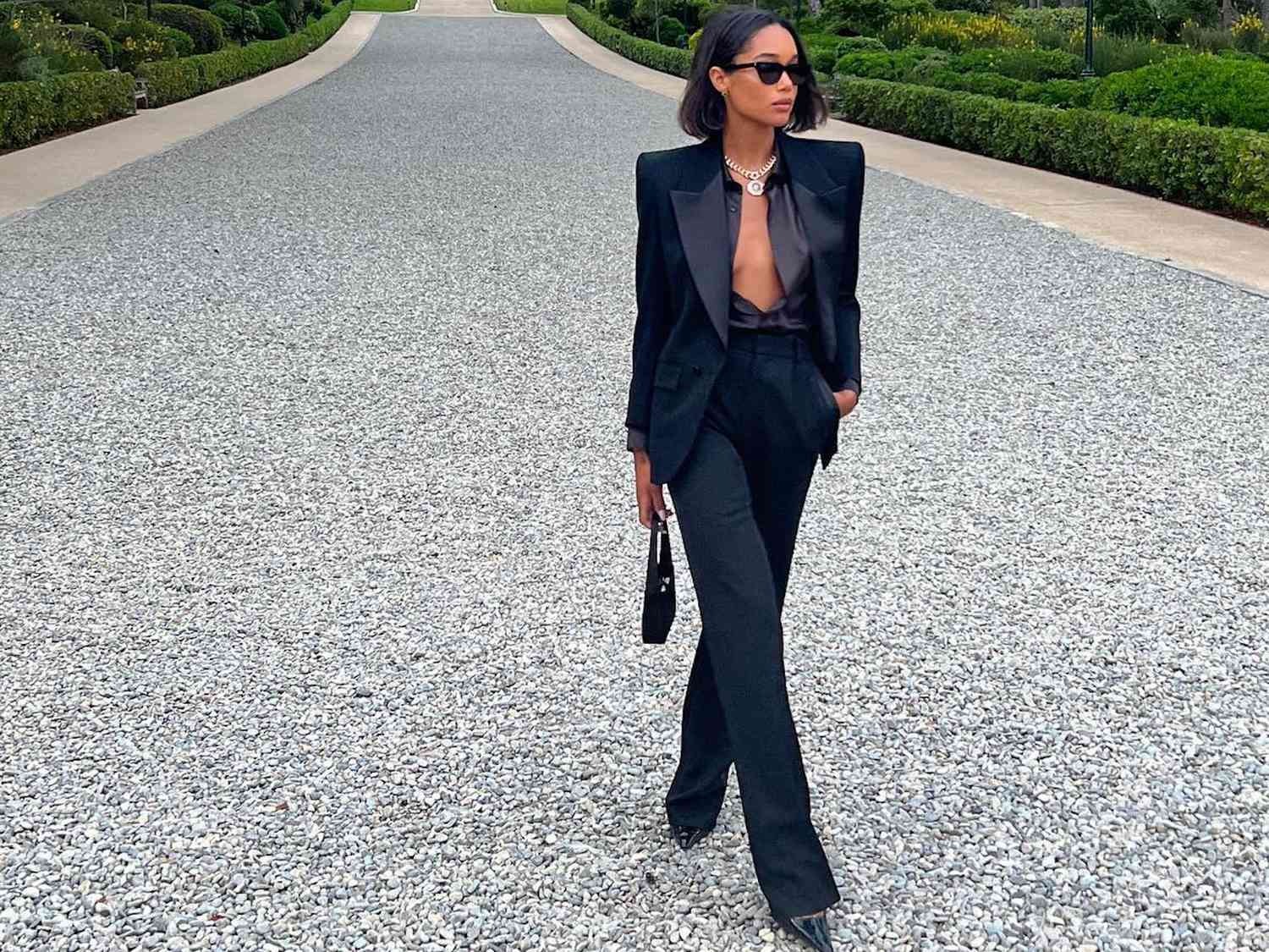 New Clothes Elegance: Tips On Buying New Pantsuit For Women